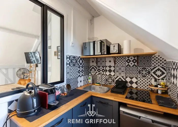 La Capucine Lovely Center Honfleur