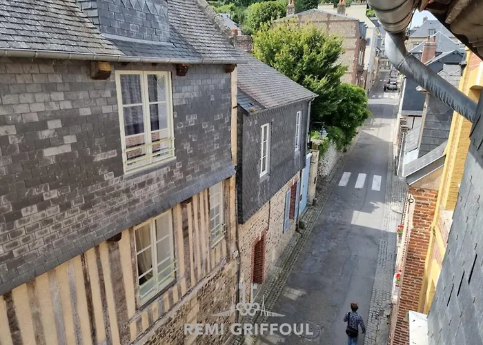 La Capucine Lovely Center *